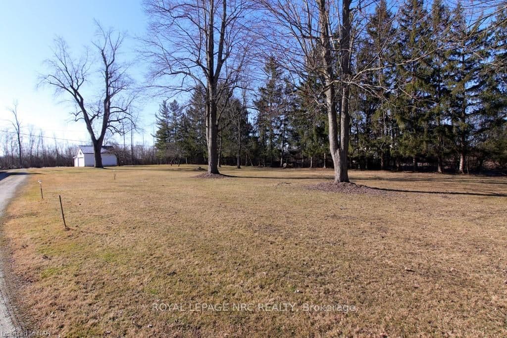 825 GARRISON Road photo 15