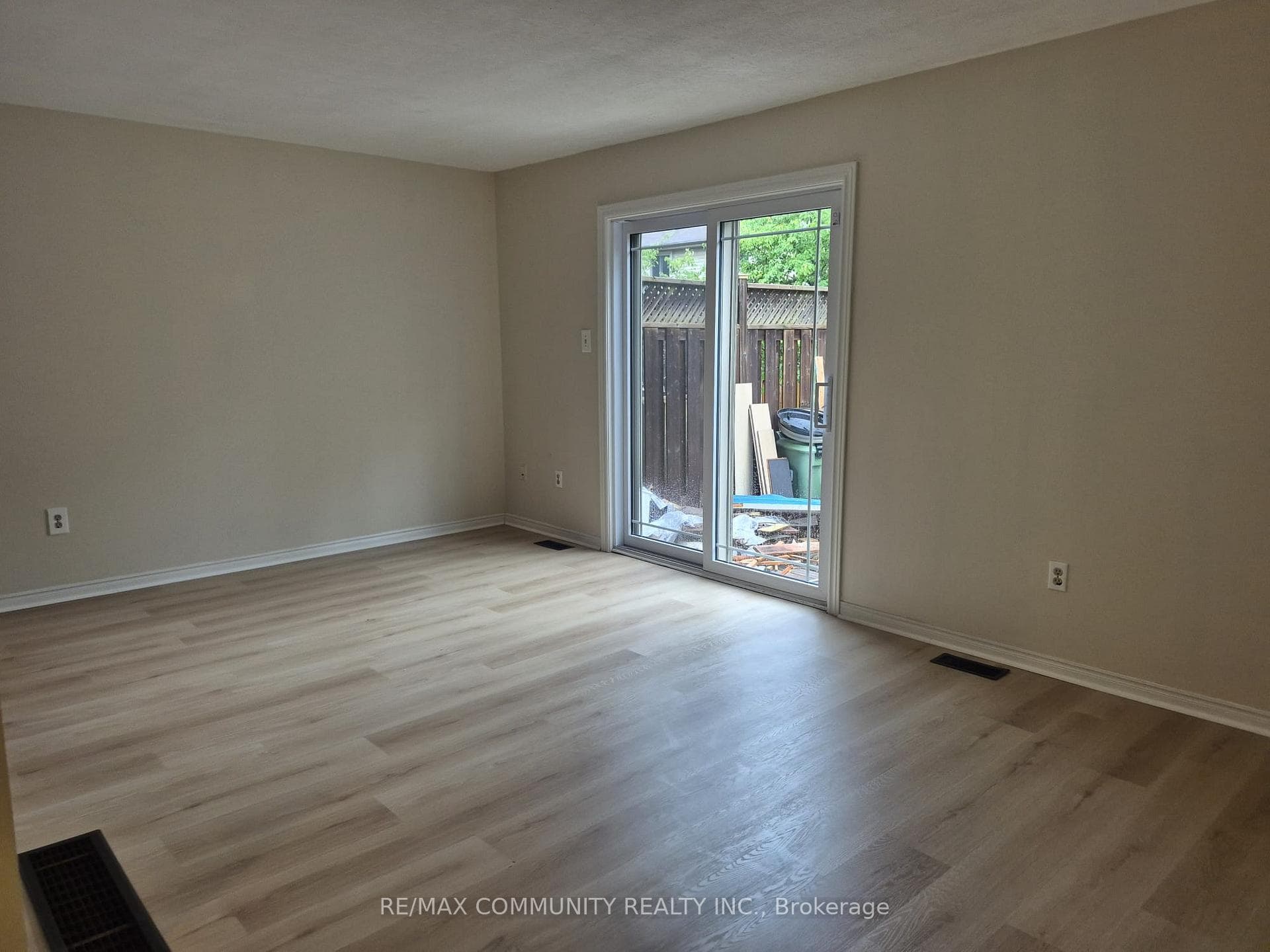 511 Admiral Drive Unit 65 photo 9