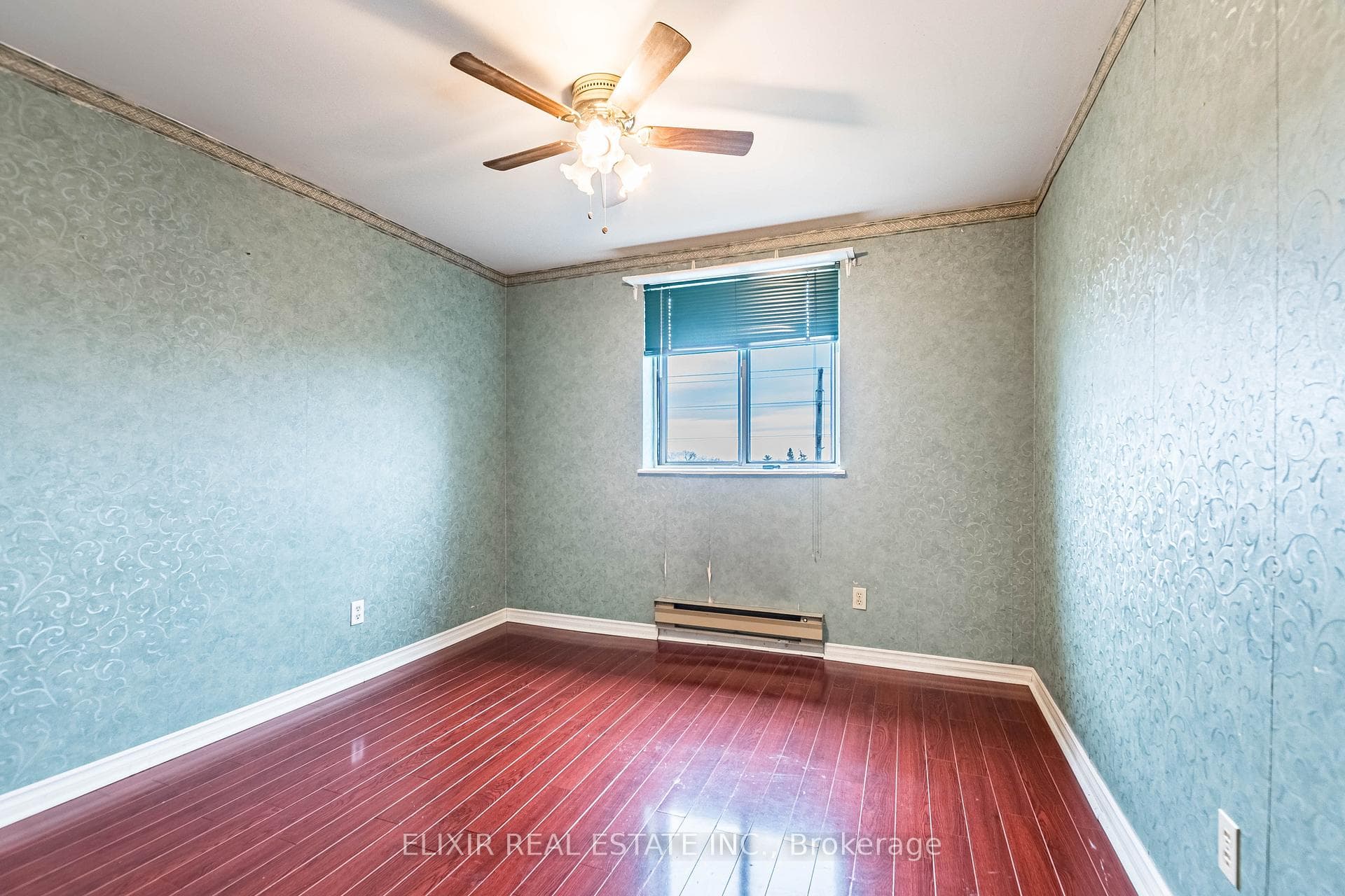 3025 The Credit Woodlands Drive Unit 336 photo 11