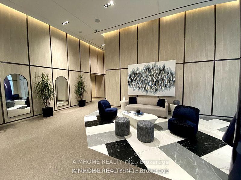 395 Bloor Street Unit 4509 photo 2