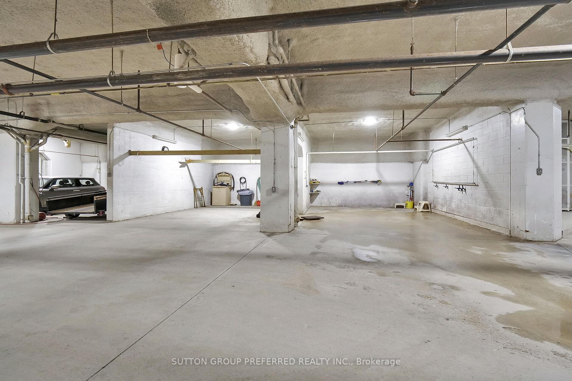 Underground Car Wash Bay