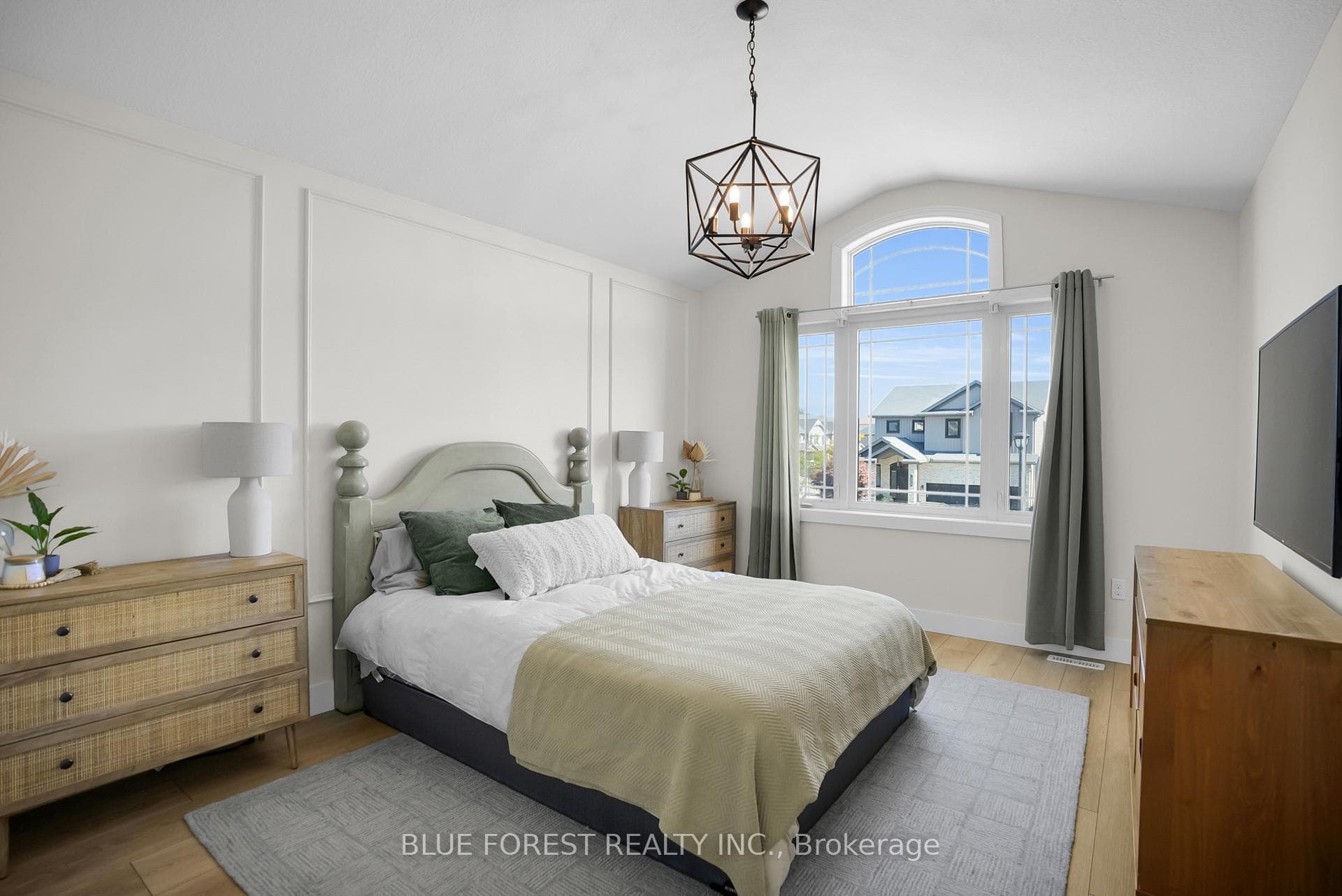 1883 Reilly Walk photo 22