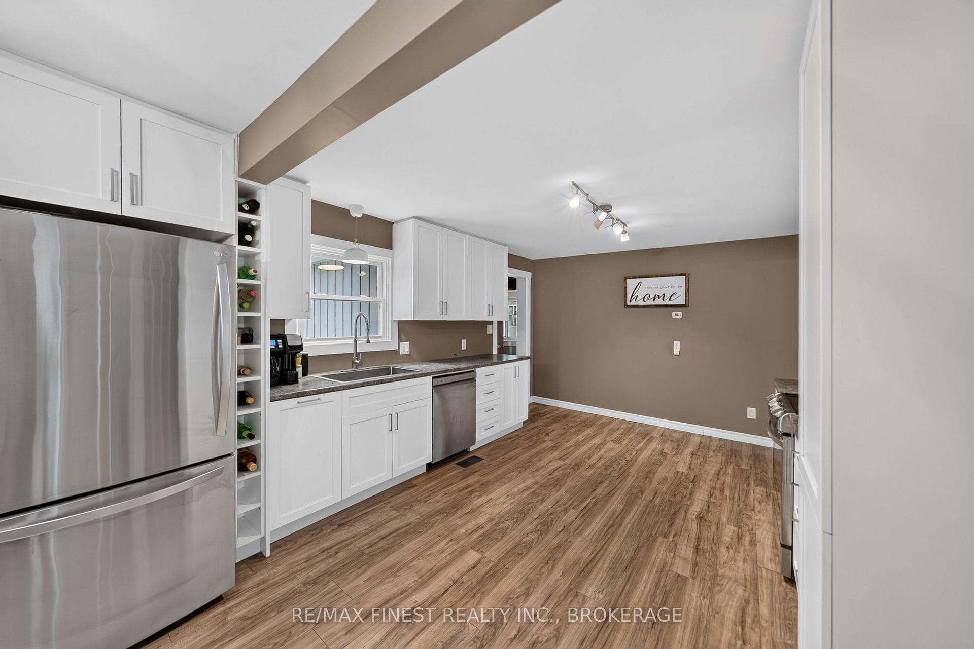 6213 Perth Road photo 7
