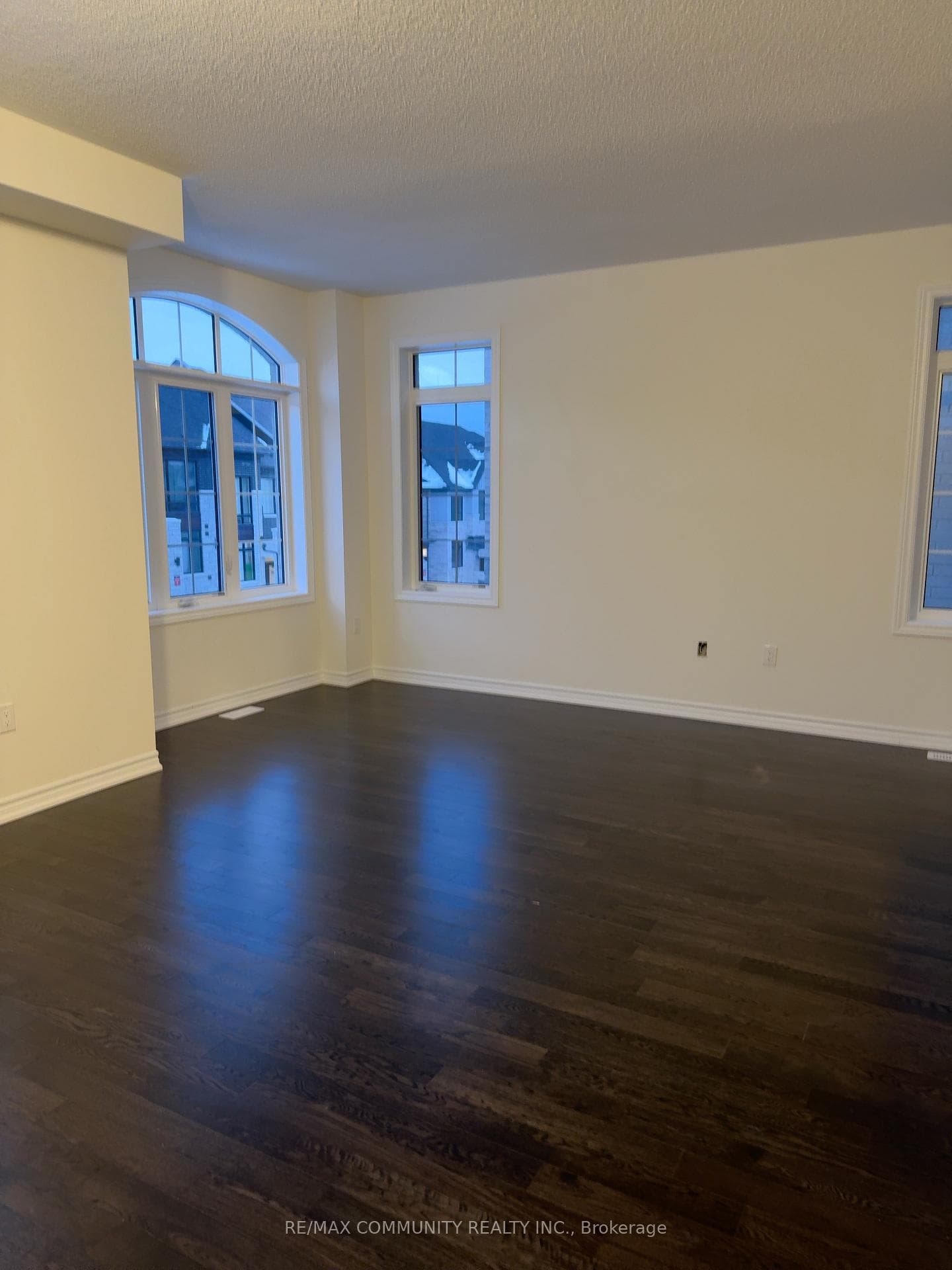 2634 Aprico Lane photo 9