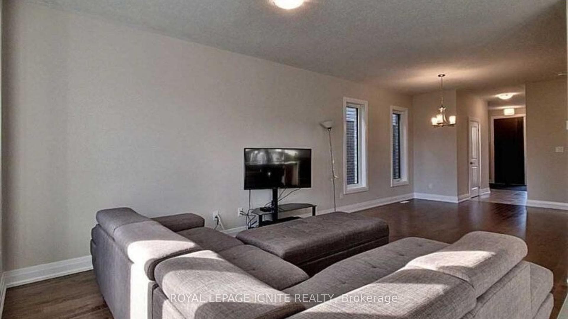 156 Ridgemount Street photo 7