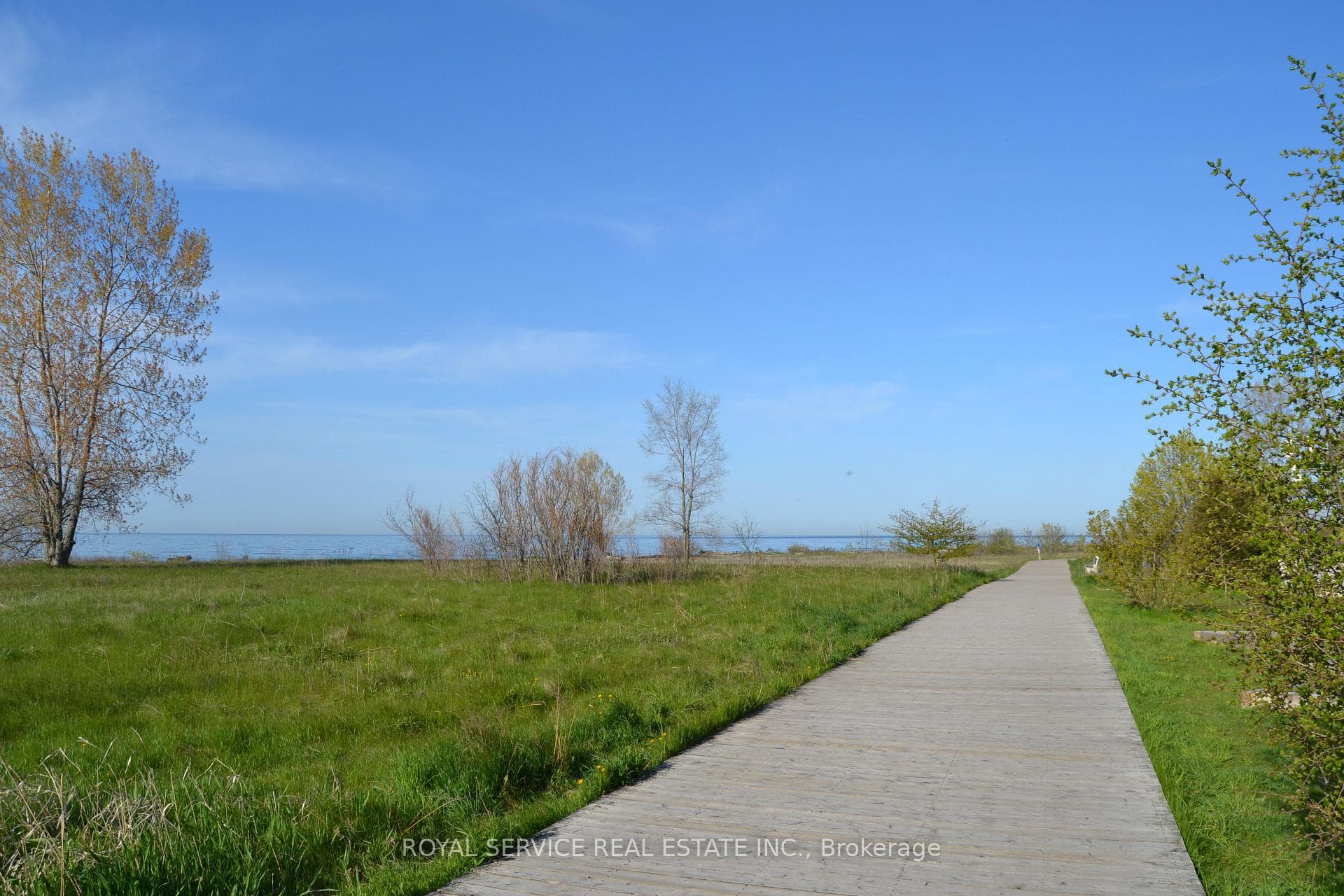 Lake side boardwalk