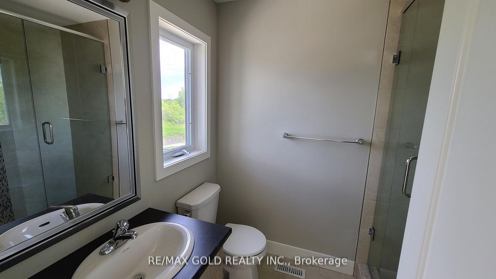 177 Edgevalley Road Unit 152 photo 19