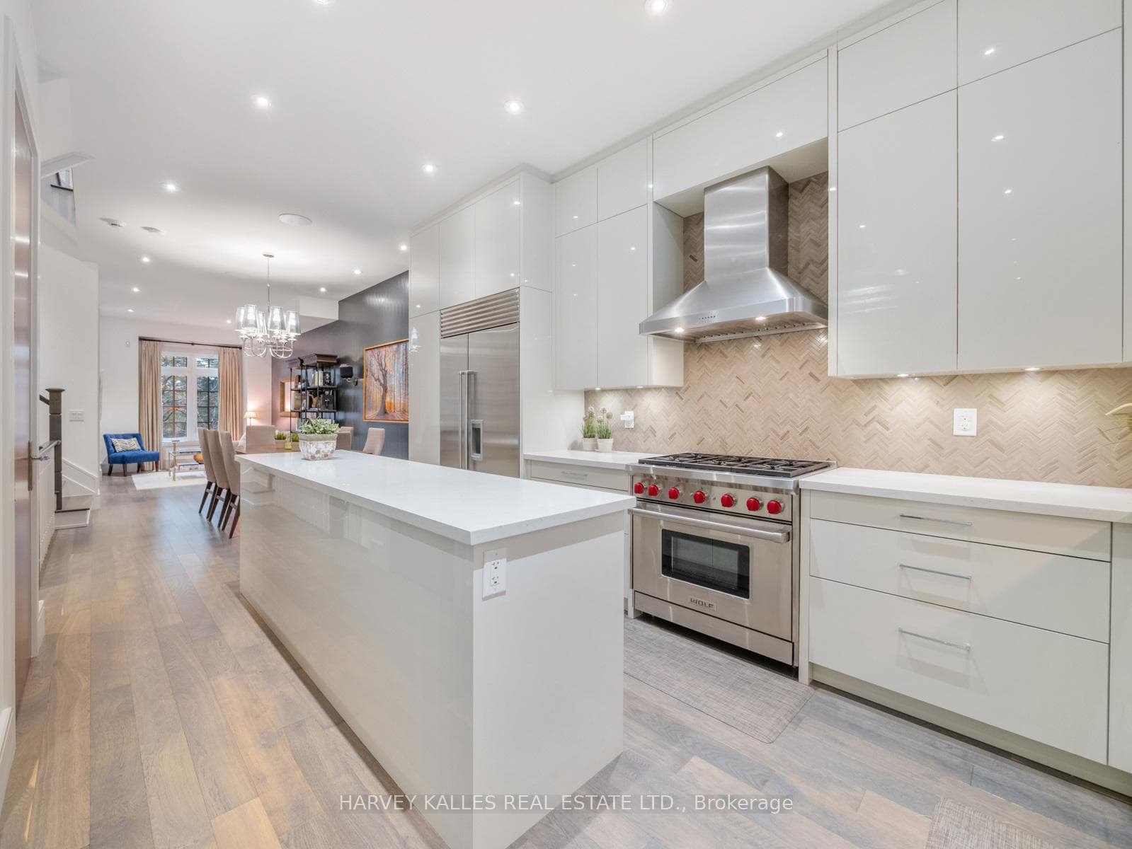 2506 Bayview Avenue photo 7