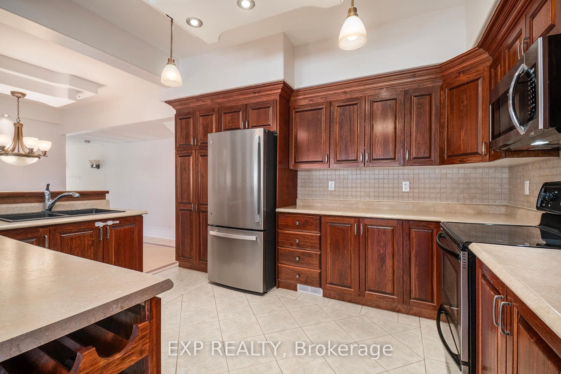 1706 Landry Road Unit A photo 9