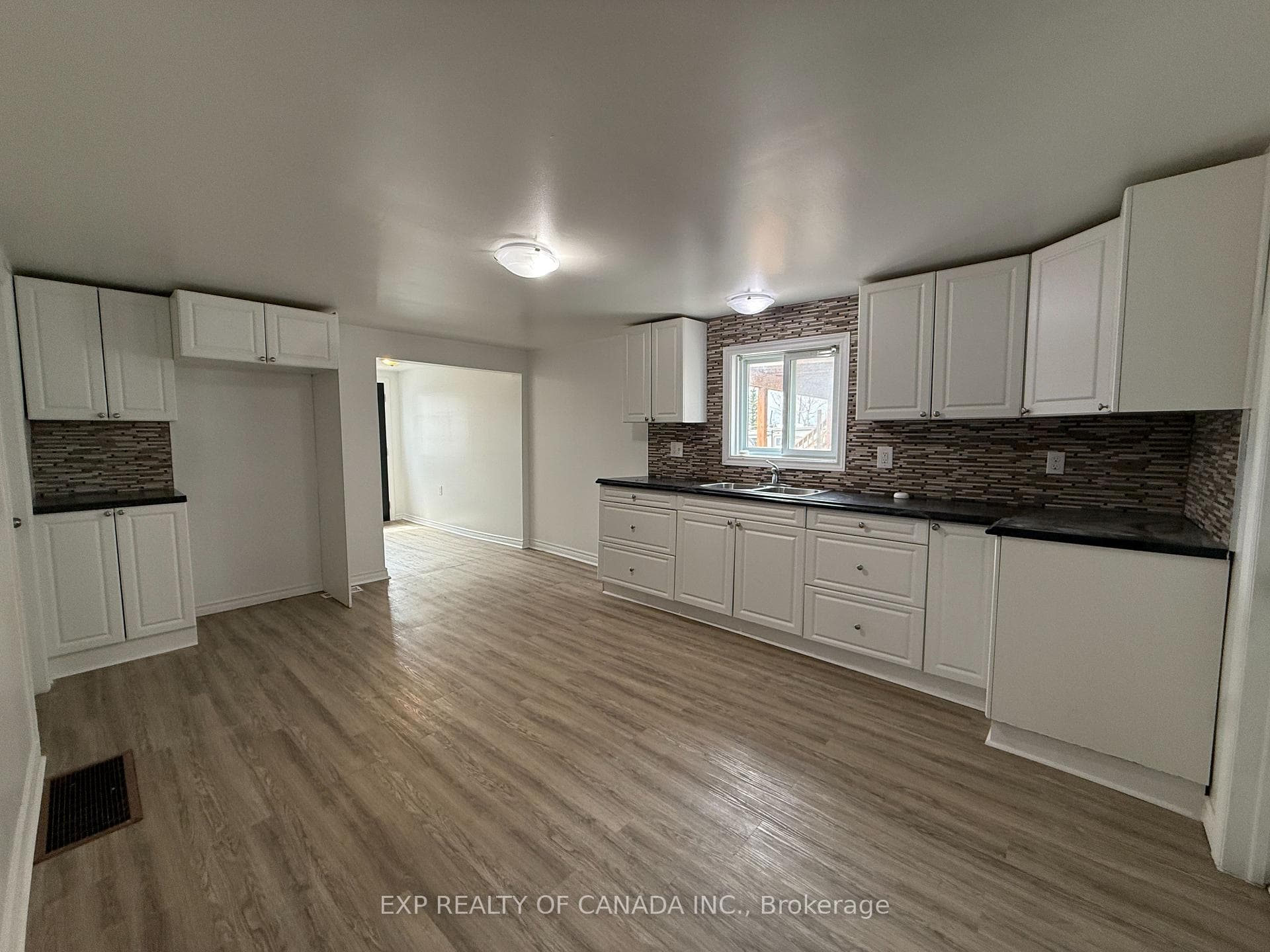 55 Crescent Avenue photo 5