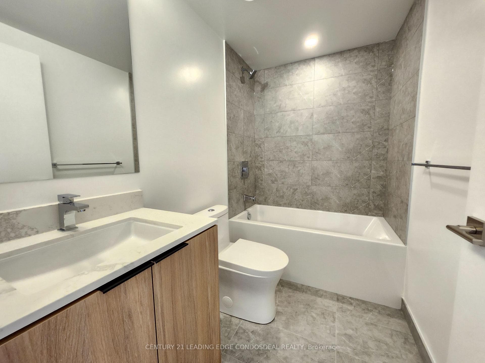 82 Dalhousie Street Unit 4108 photo 13