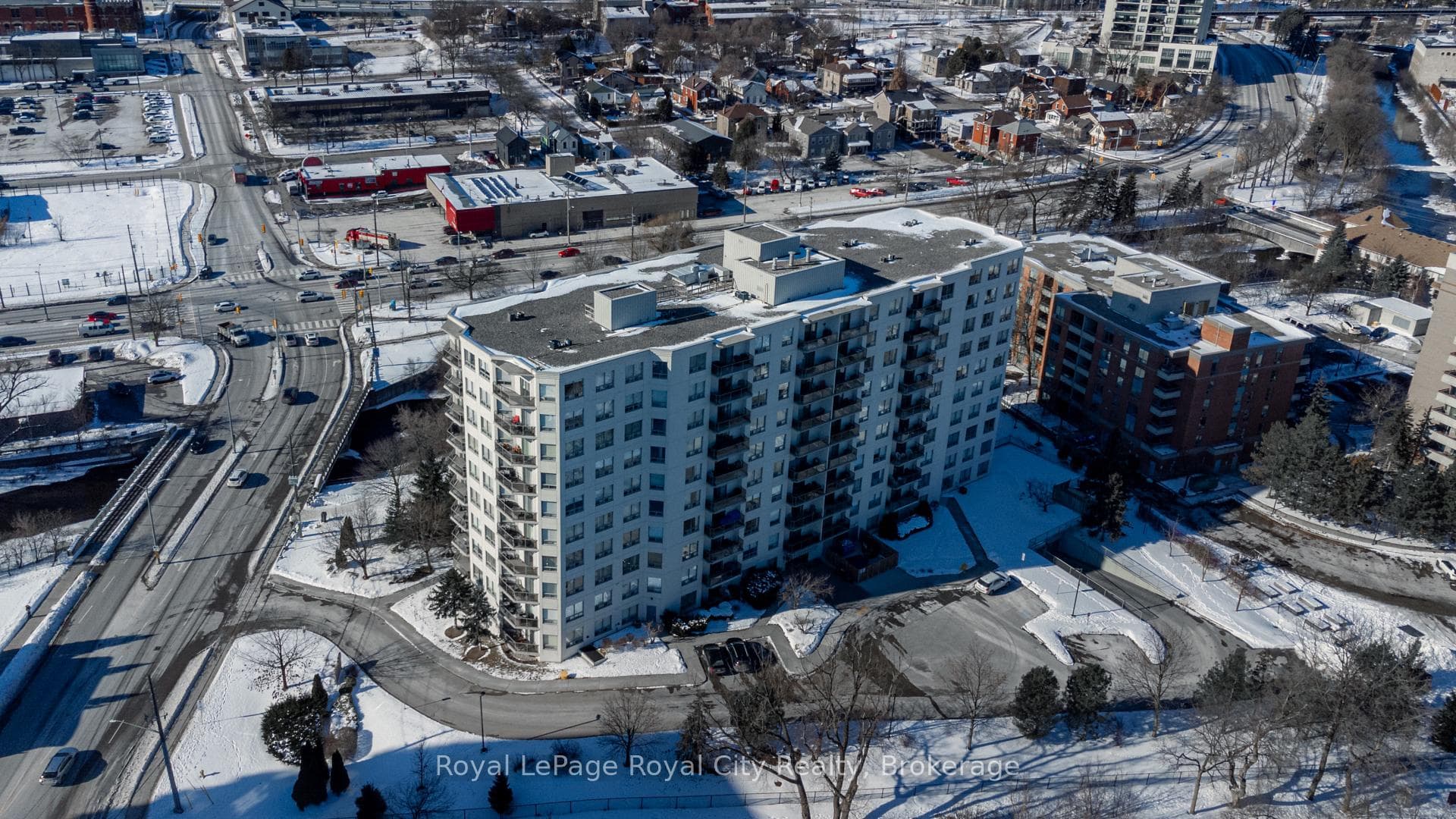 60 WYNDHAM Street Unit 311 photo 31