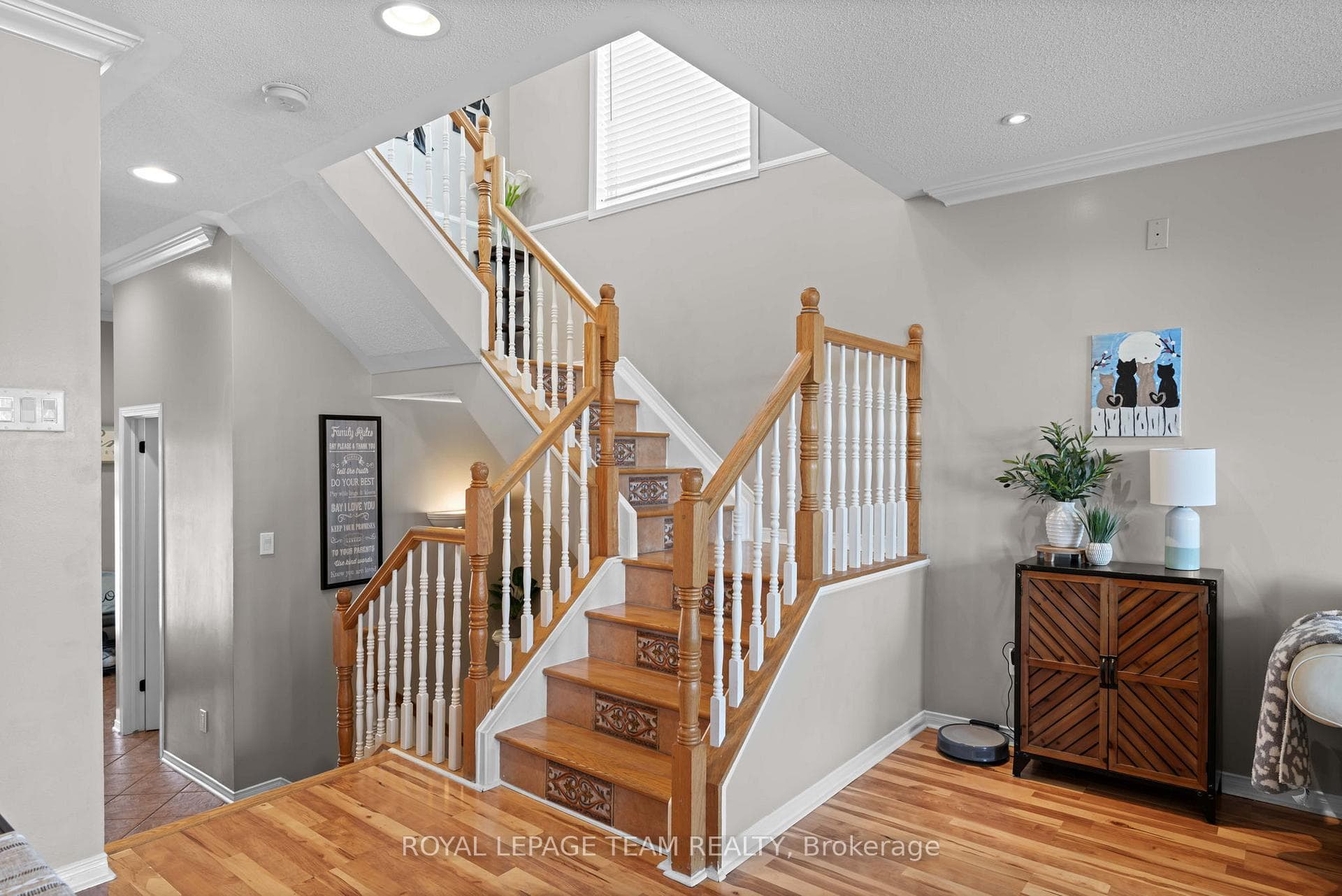 646 Casabella Drive photo 20