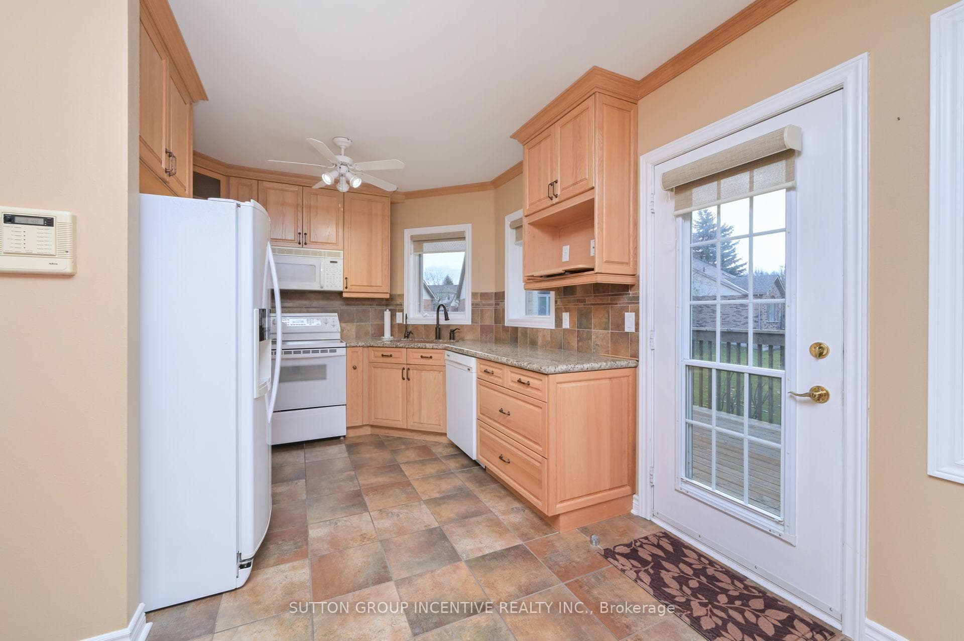 7 Belair Place photo 9