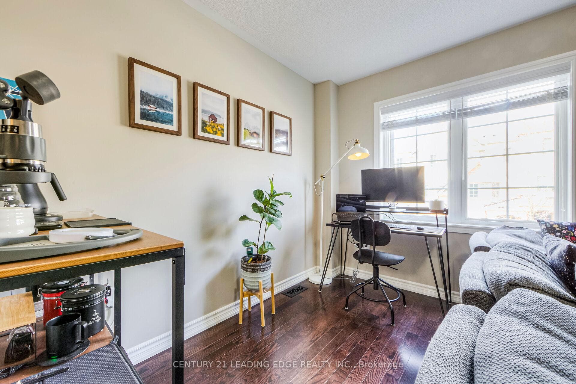 23 Benjamin Way photo 10