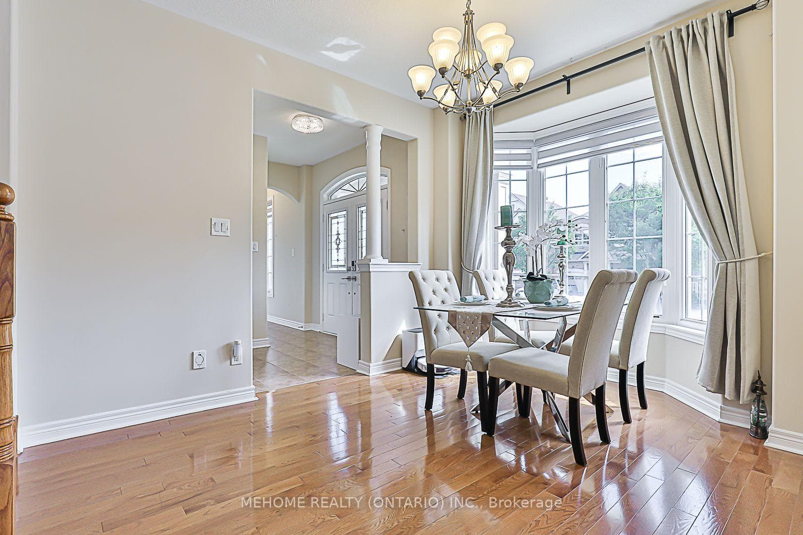 46 Mary Ellen Baker Crescent photo 6