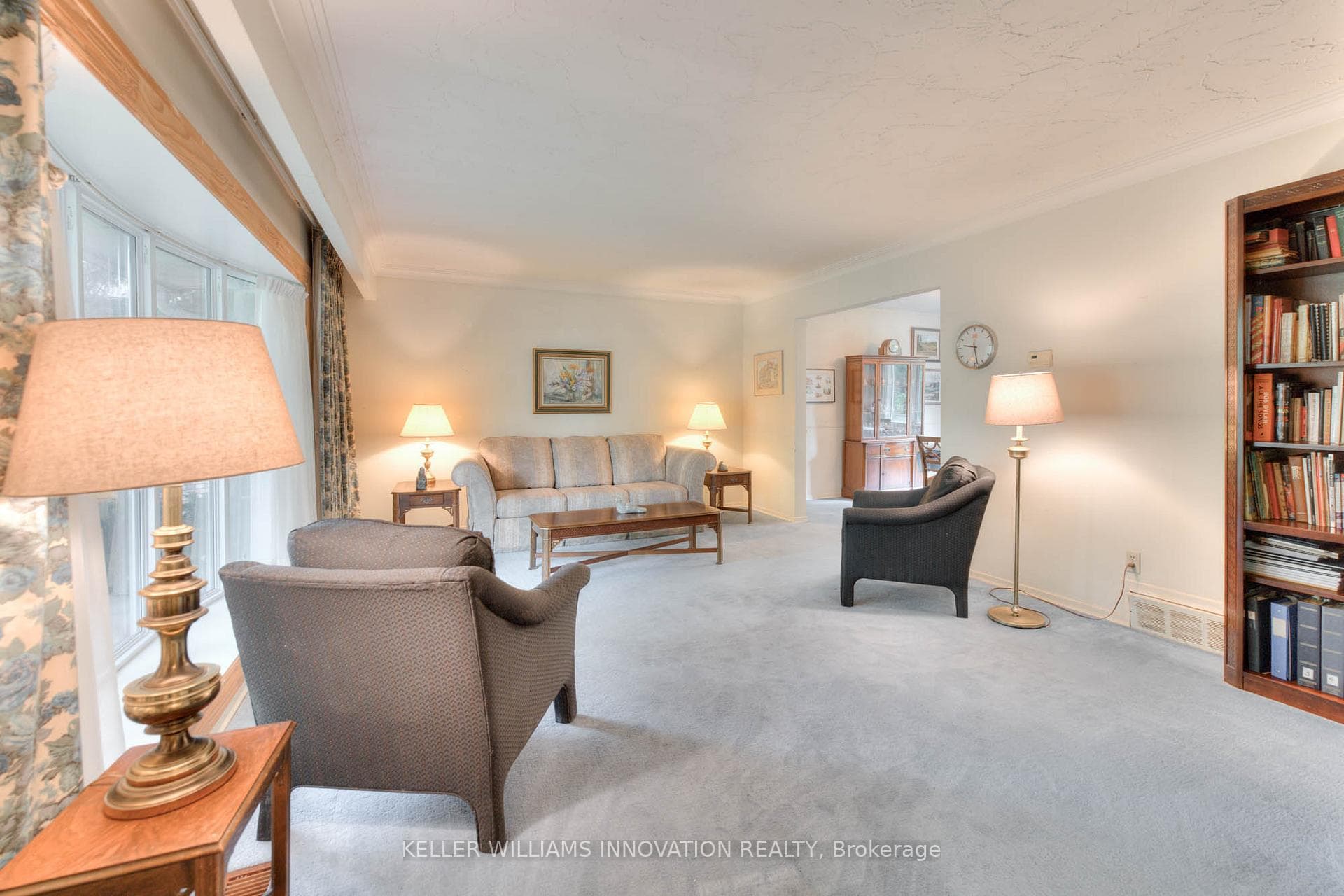 361 Coleridge Place photo 6