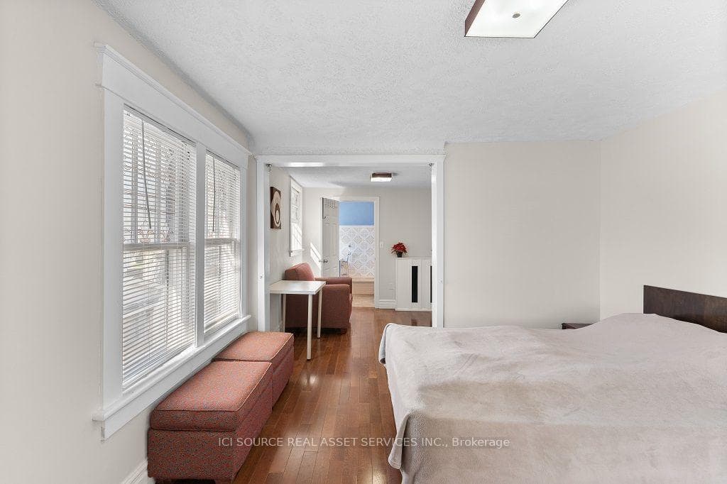 5207 River Road photo 20