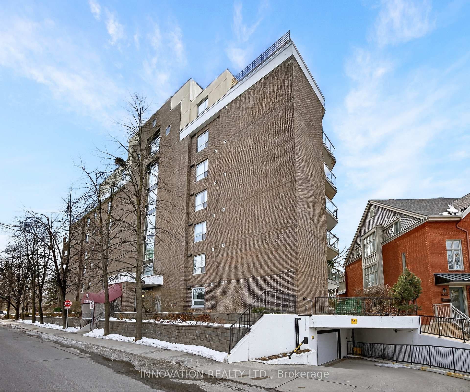 30 Charlevoix Street Unit 204 photo 2