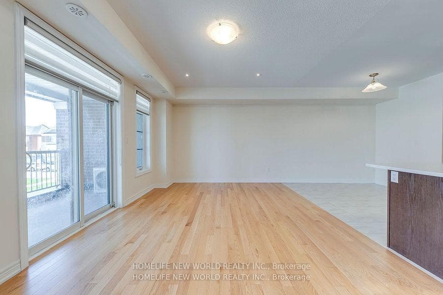 29 Luzon Avenue photo 30
