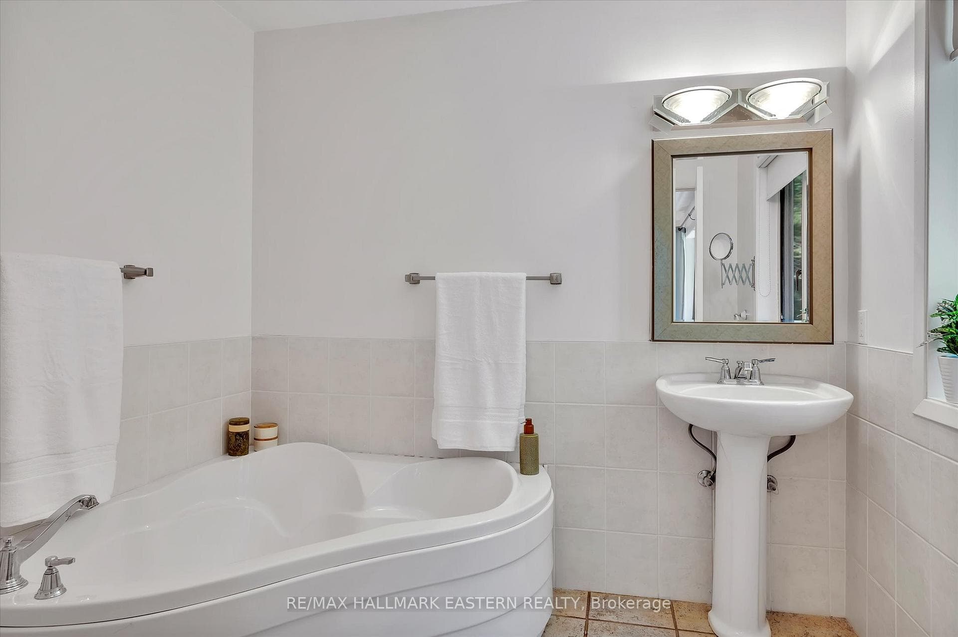 Primary ensuite