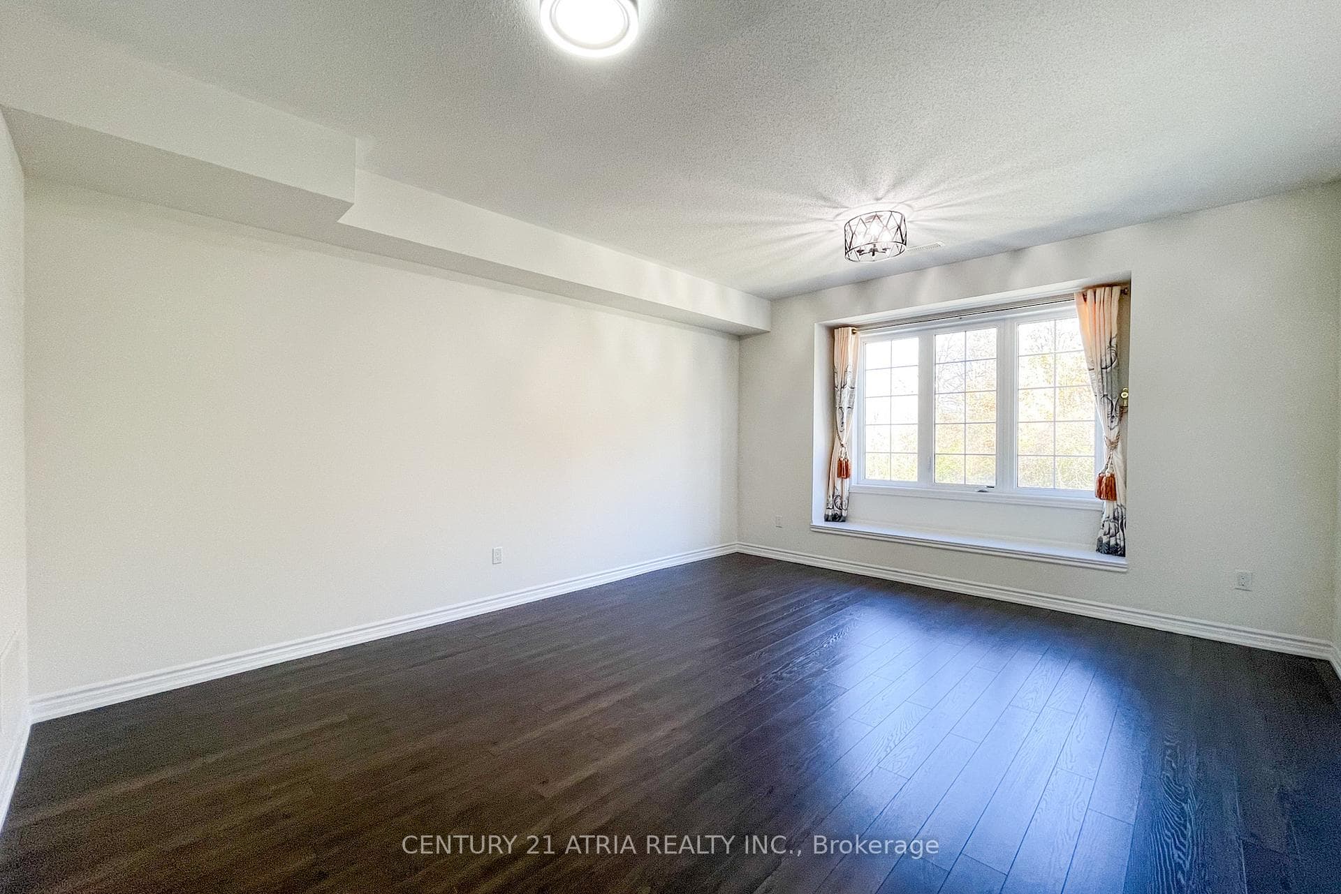 214 William Forster Road photo 11