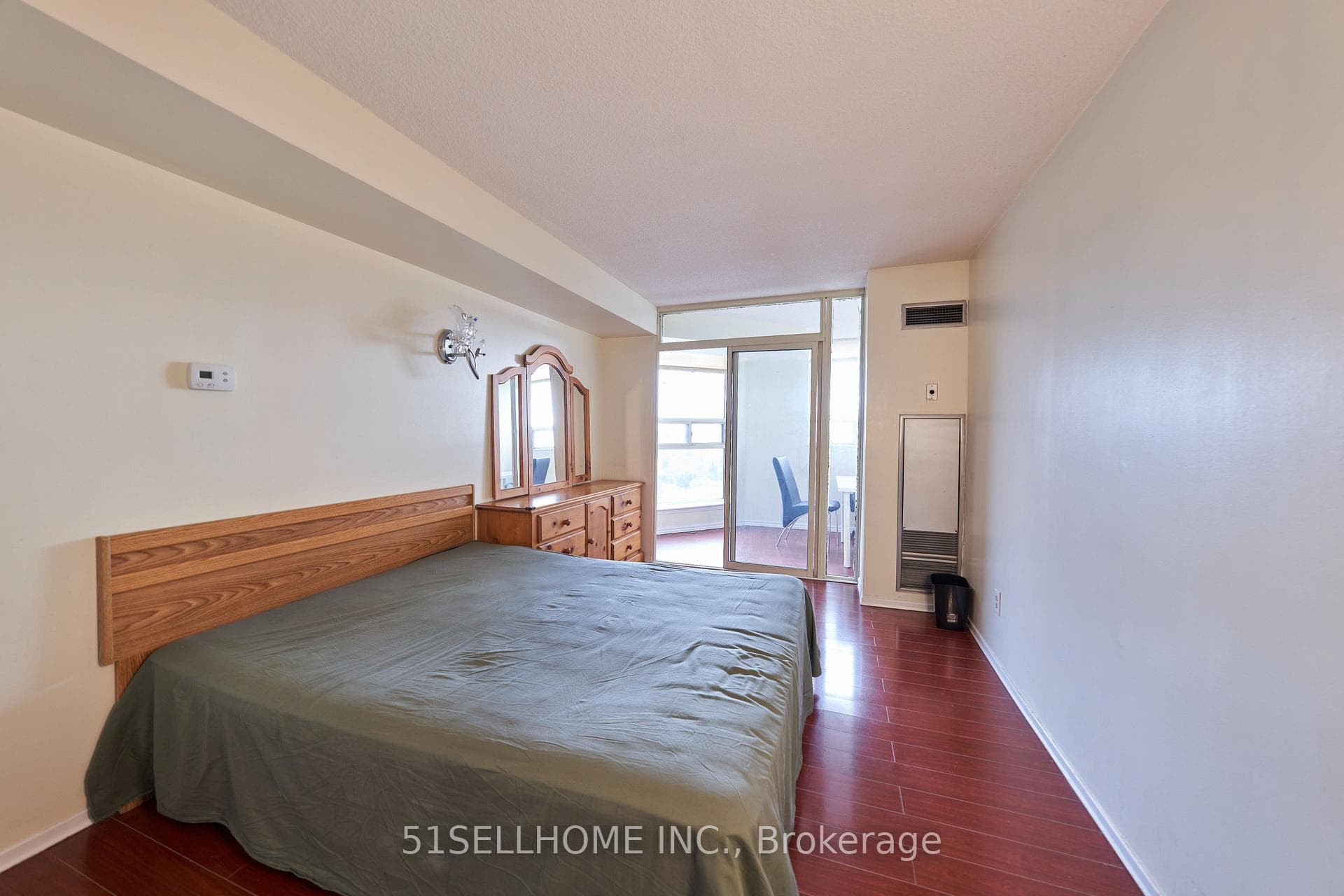 2466 Eglinton Avenue Unit 1201 photo 16