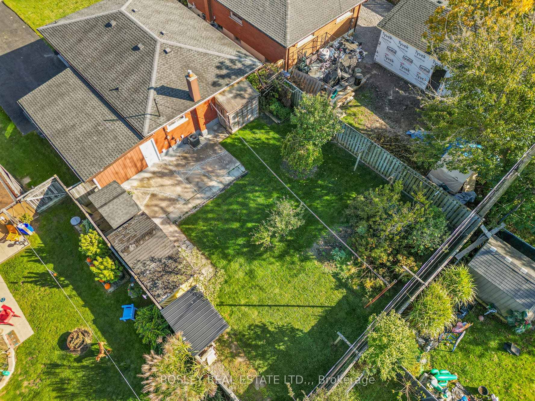 276 Gross Avenue photo 24