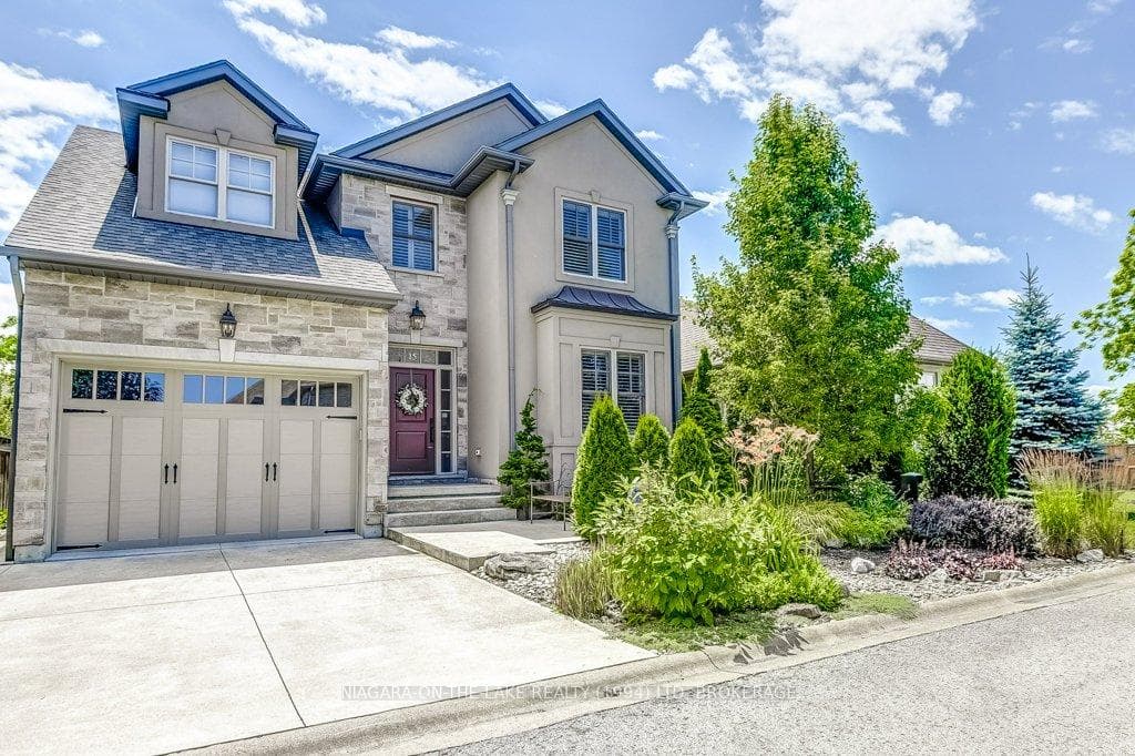 15 Meritage Lane Unit 8 photo 4