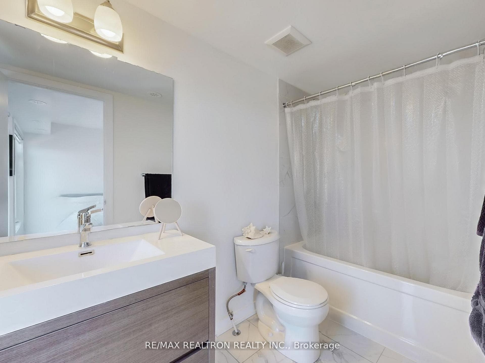 1865 Pickering Parkway Unit 1103 photo 30