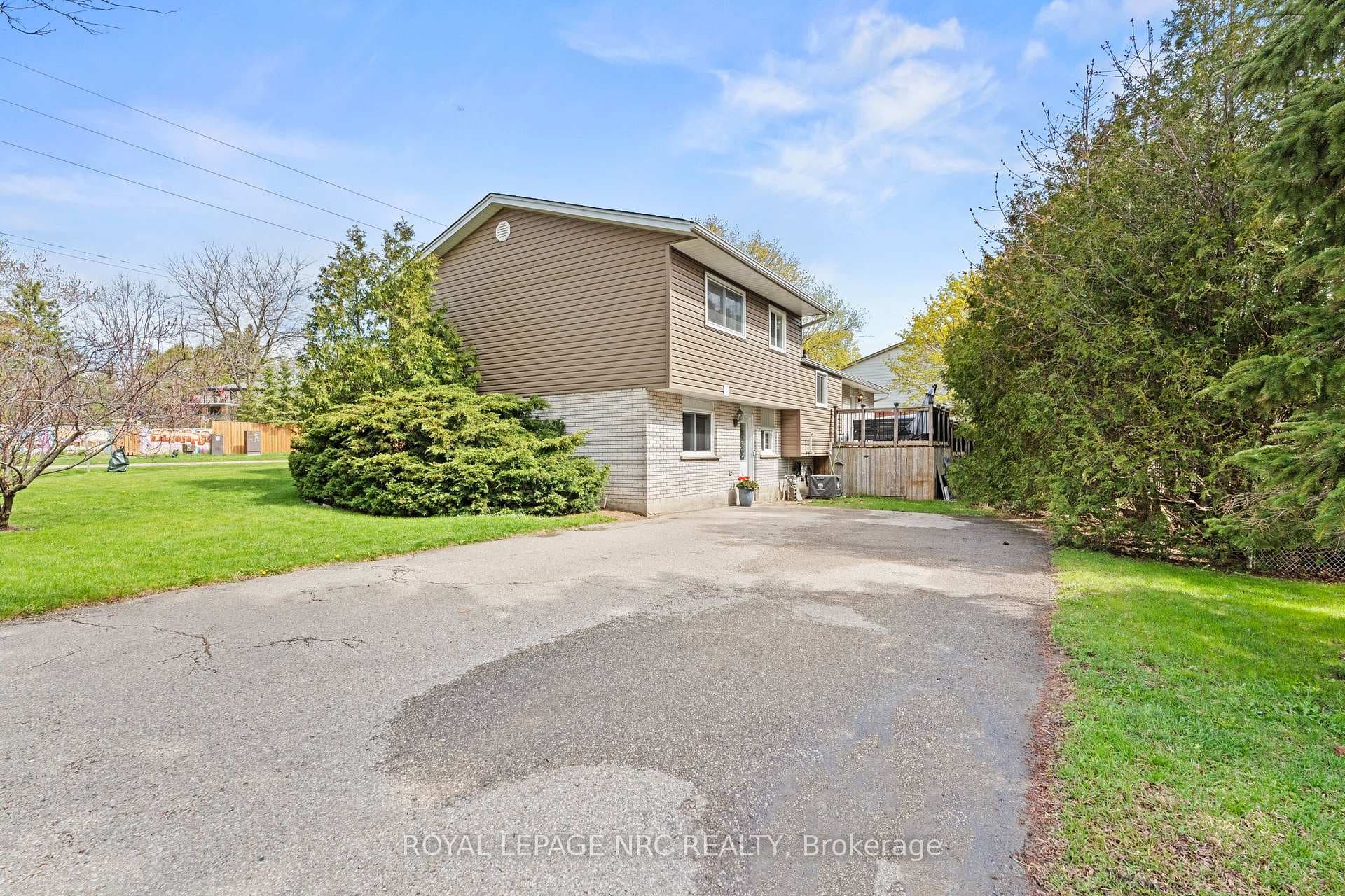 466 Willow Road photo 35