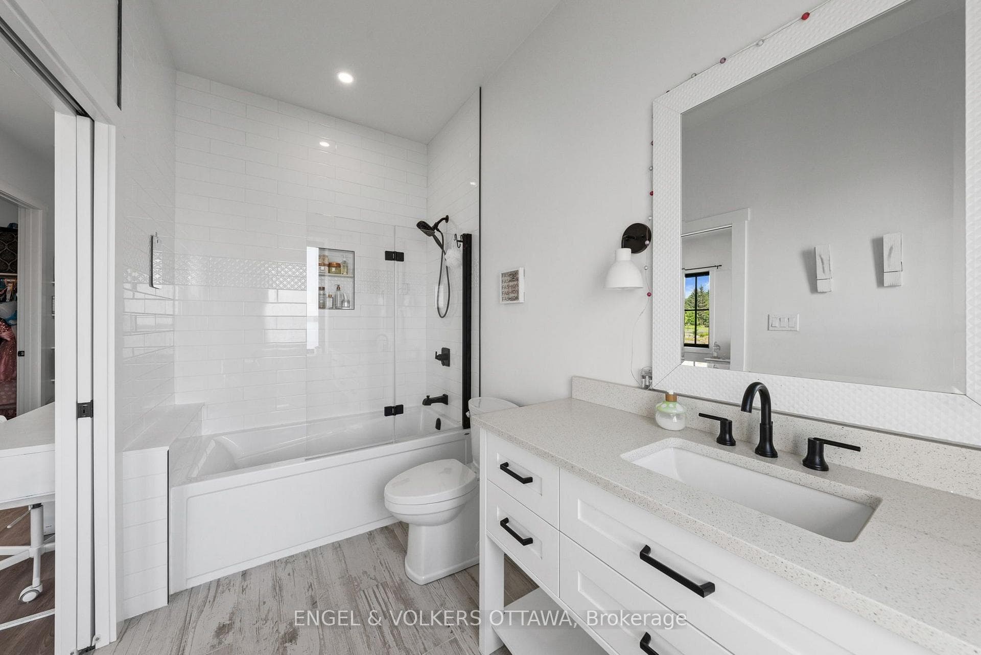 Bedroom 2 Ensuite