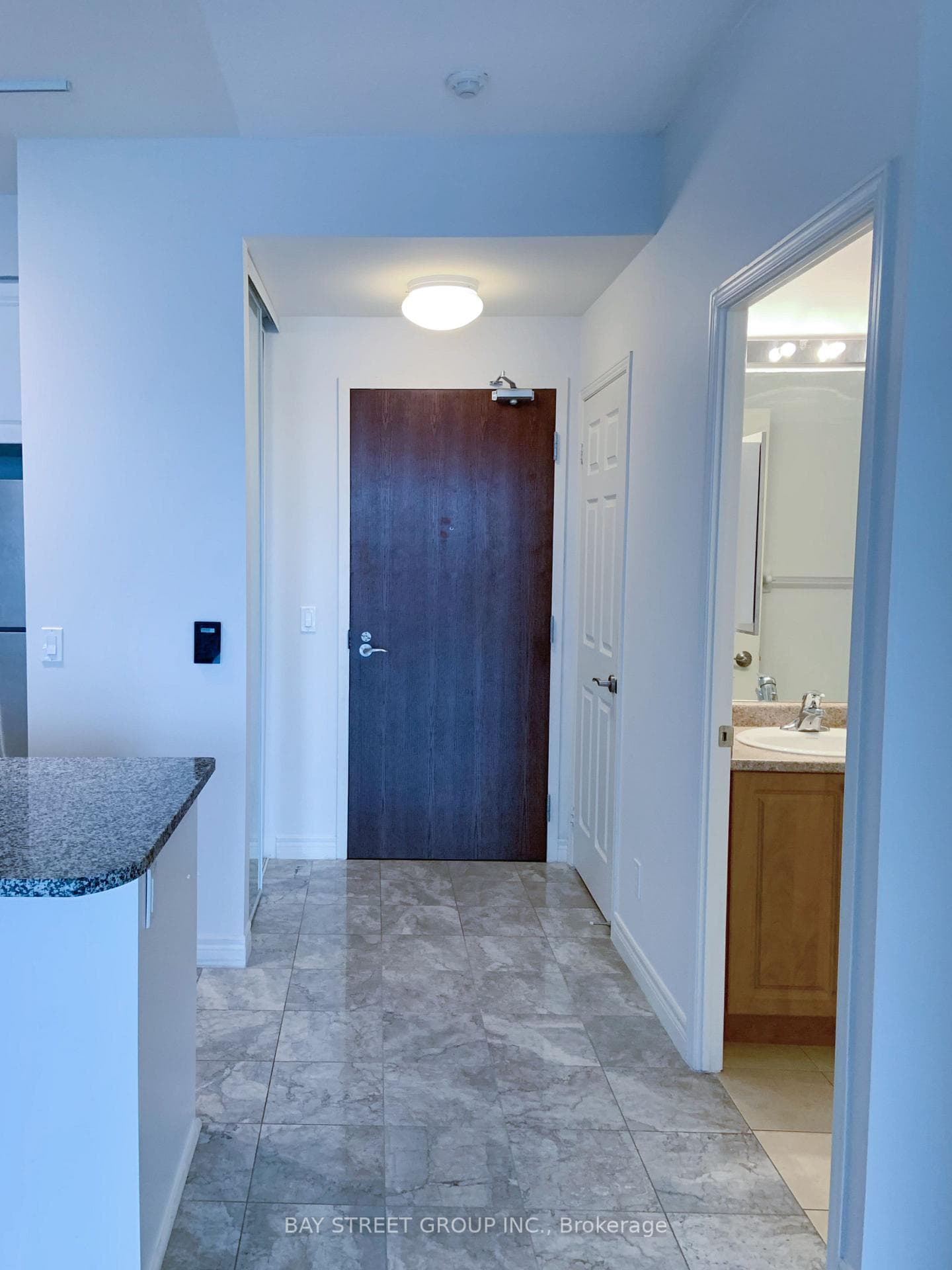 339 Rathburn Road Unit 1610 photo 17