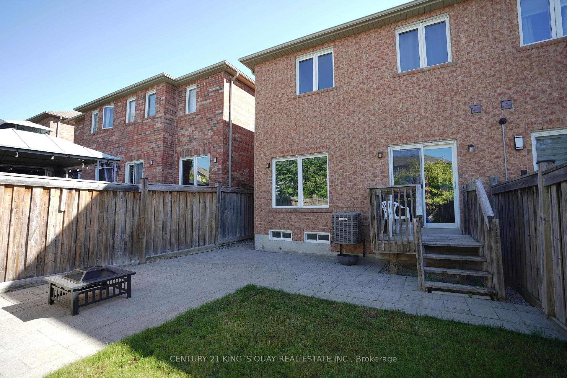 89 D'Amato Crescent photo 30