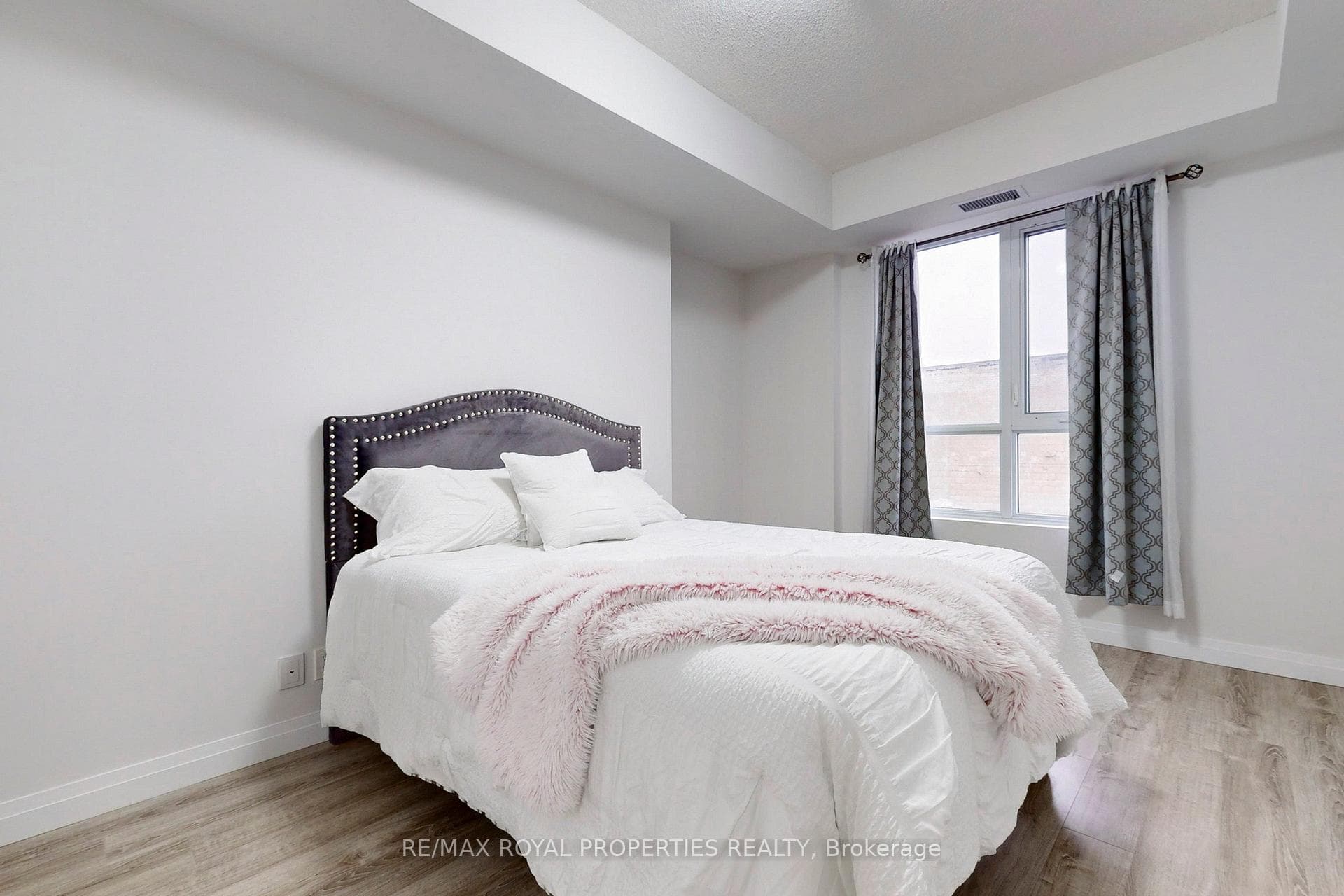 22 East Haven Drive Unit 103 photo 31