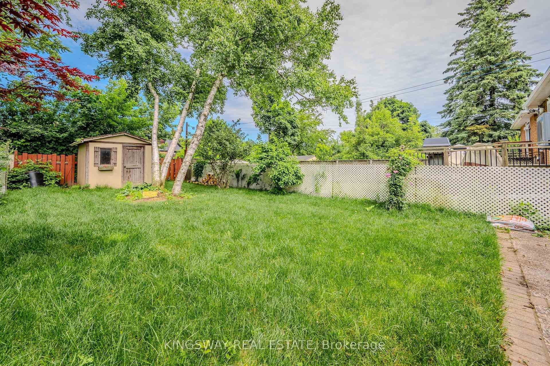 164 East 23rd Street photo 25