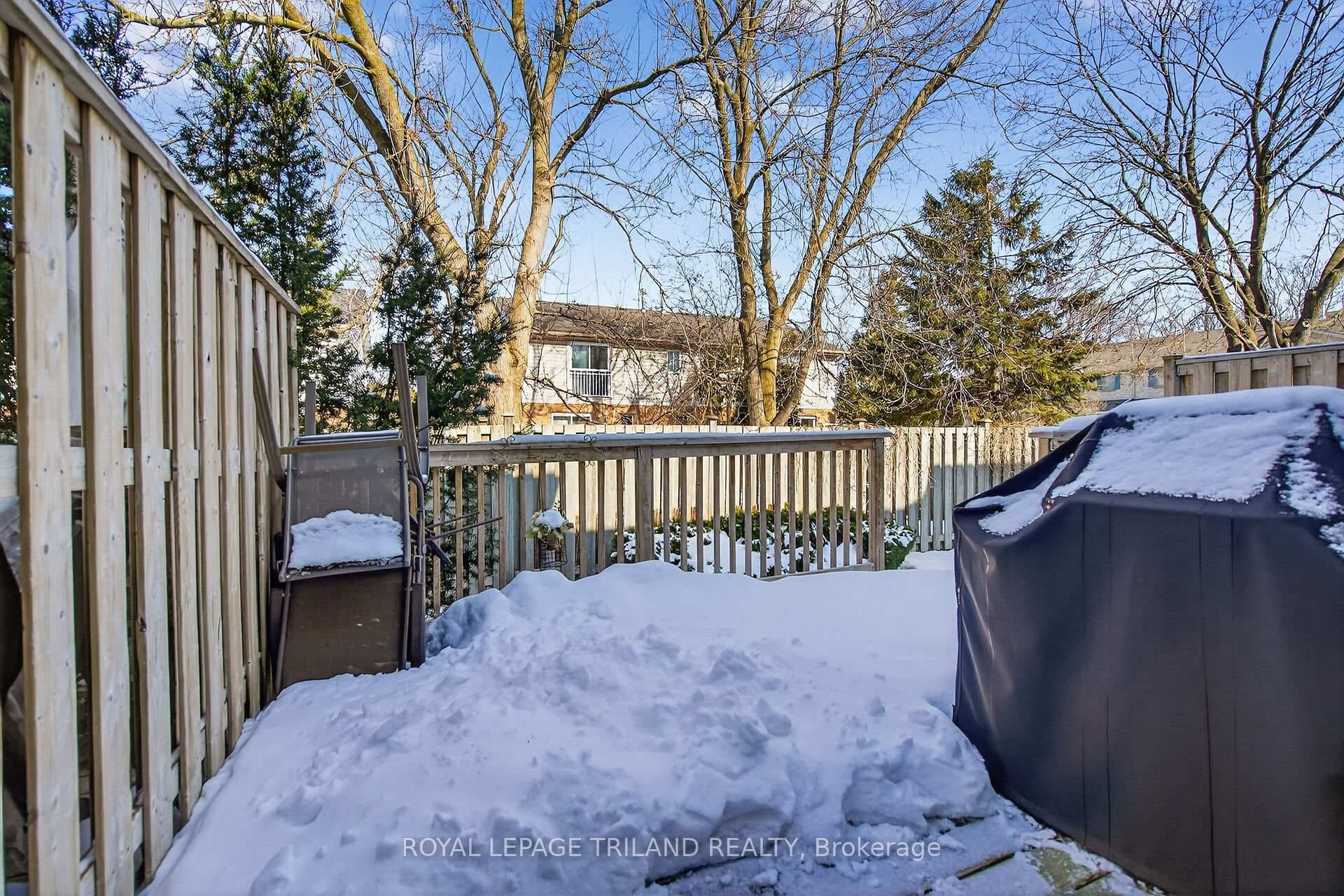 155 KILLARNEY Road Unit 14 photo 42