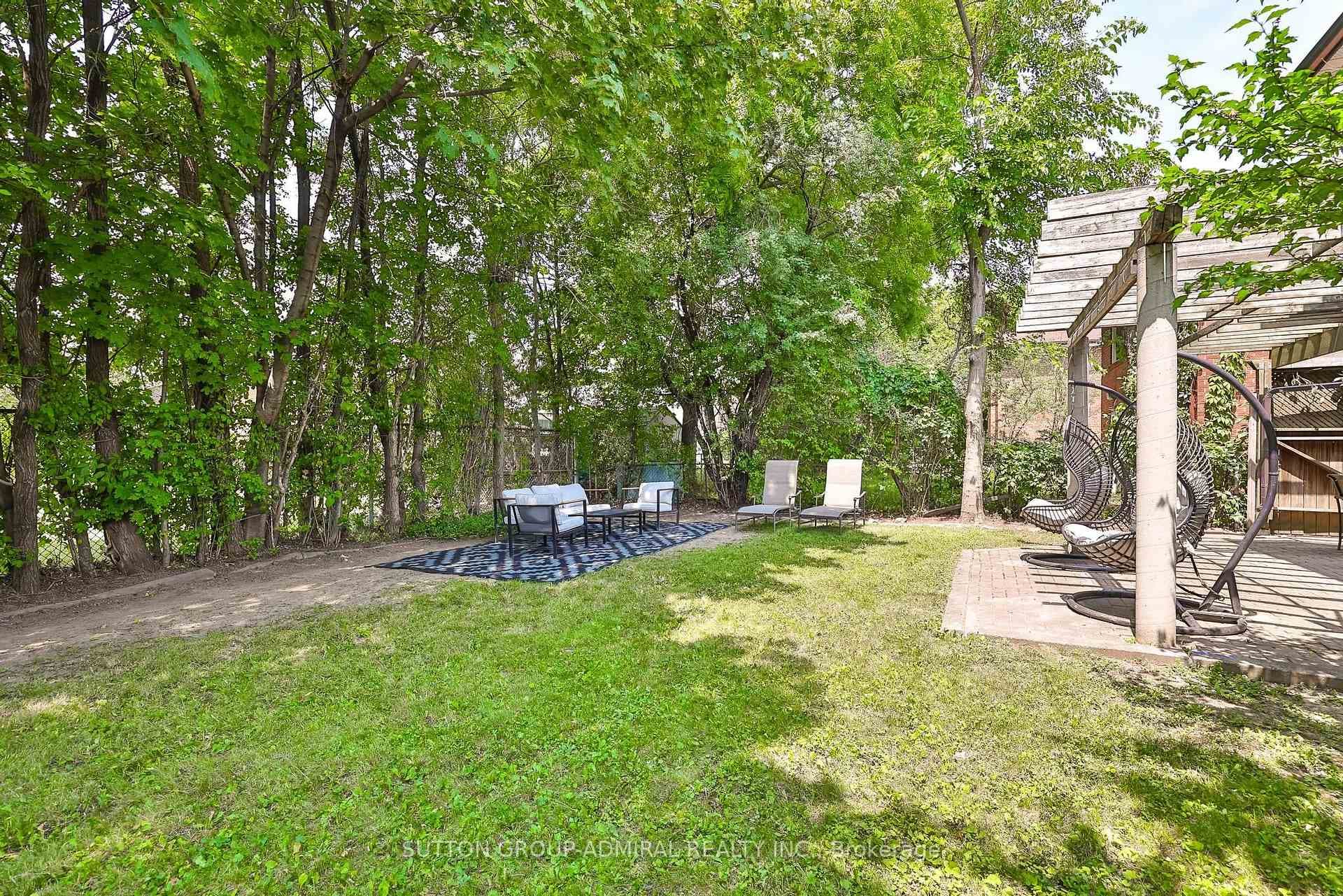 256 Torresdale Avenue photo 47