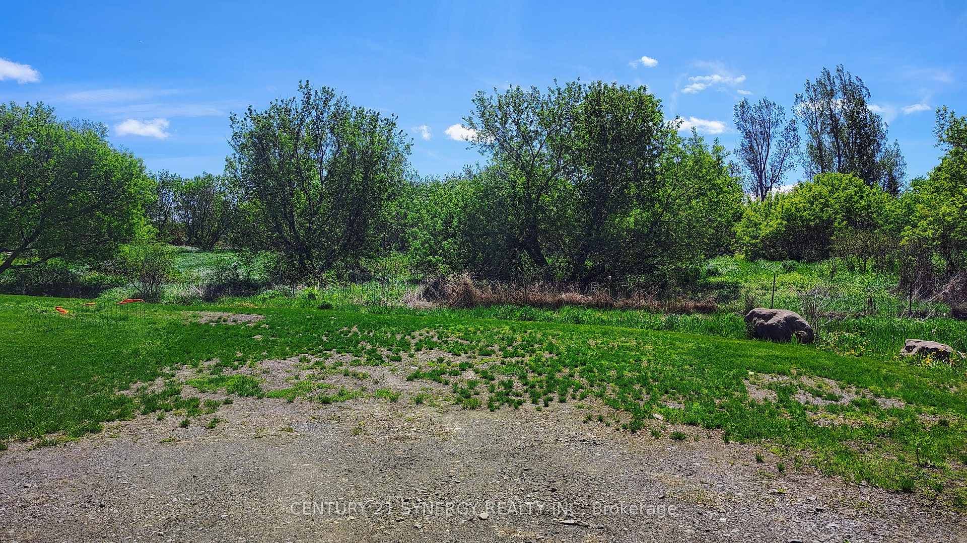 2772 8th Line Road photo 6