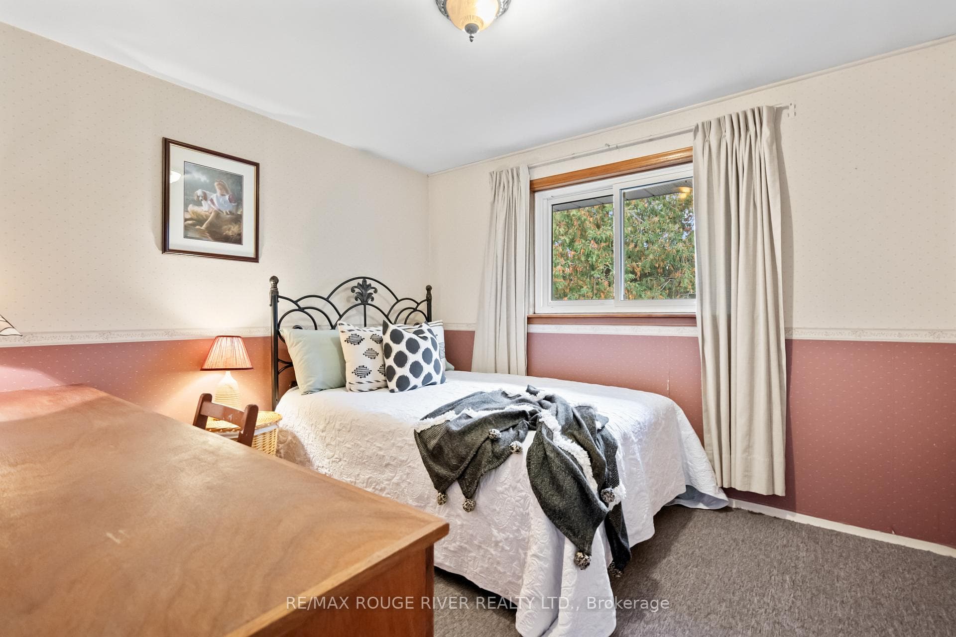 48 Kings Crescent photo 25
