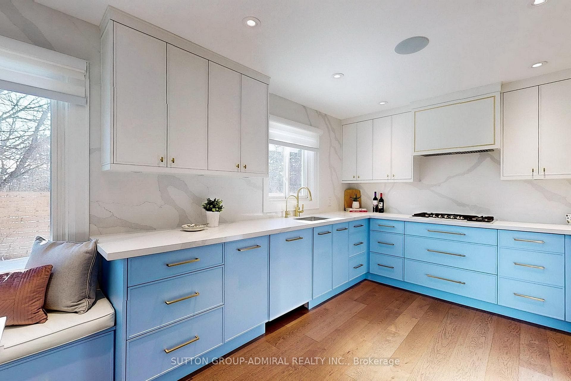 145 Edmund Seager Drive photo 12