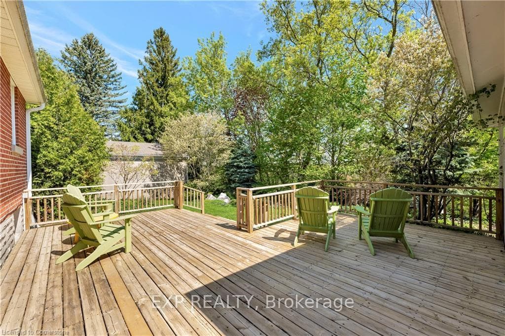 25 Rosewood Avenue photo 27