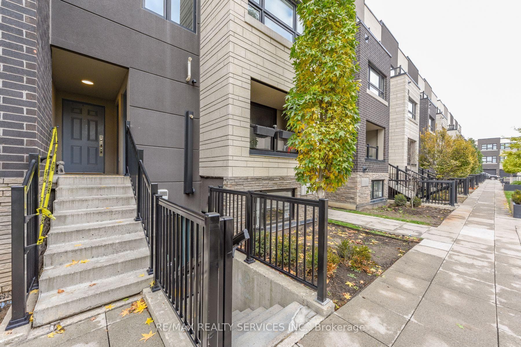 1137 Cooke Boulevard Unit #209 photo 2