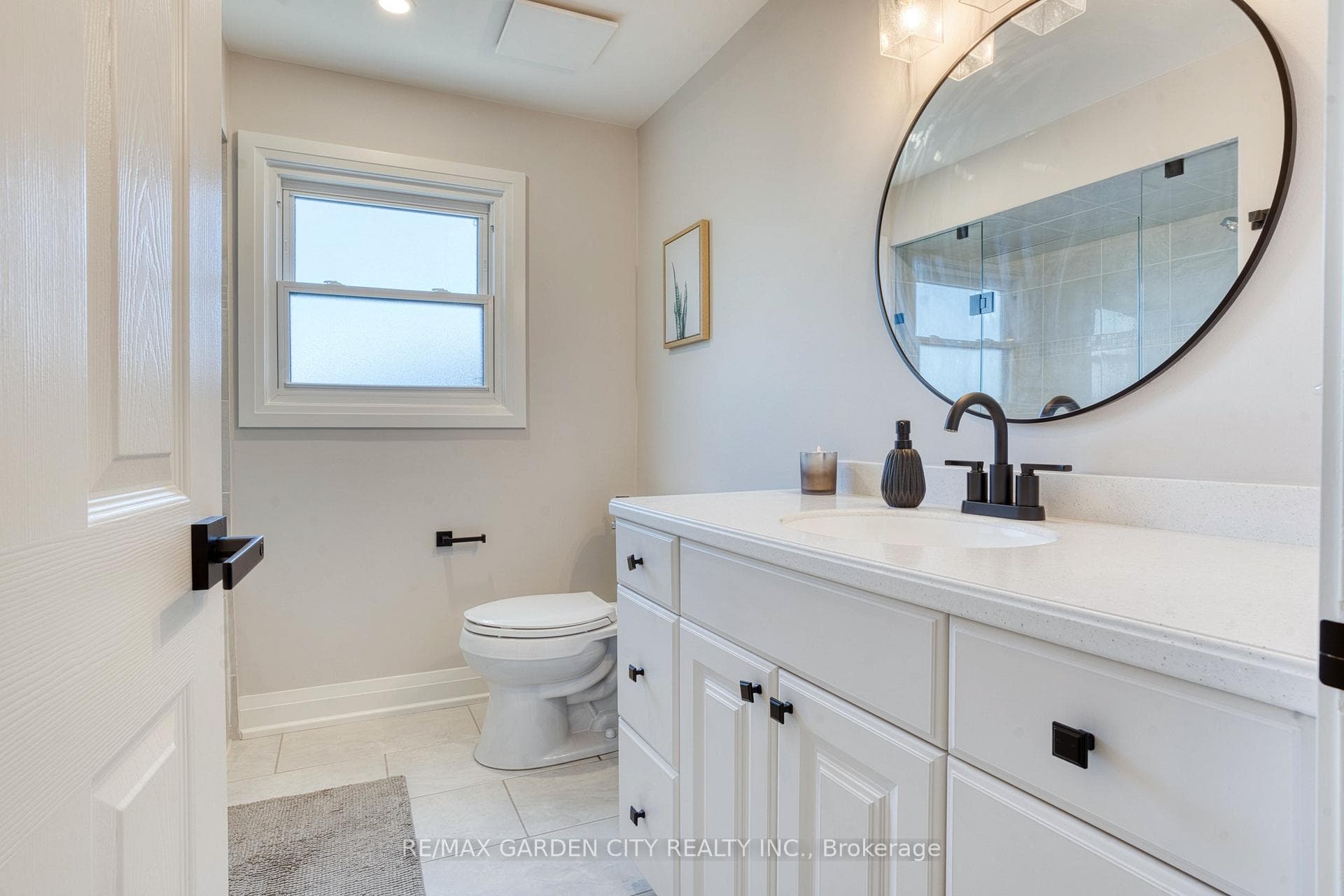 46 Buchanan Crescent photo 19