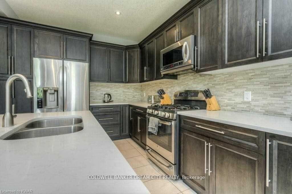 235 Birkinshaw Road photo 10