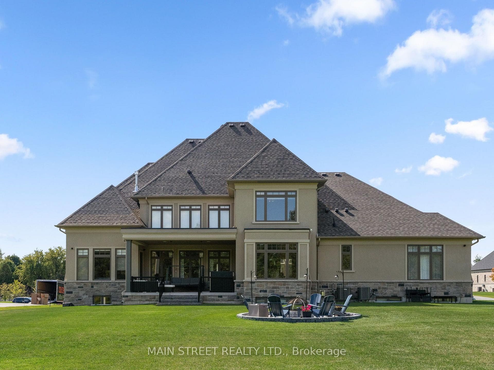 21 Dexshire Drive photo 46