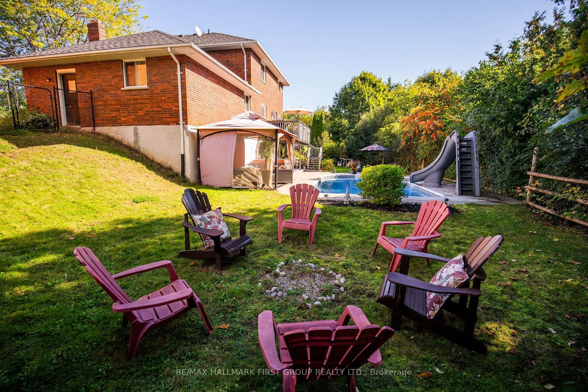 3 Herbert Place photo 35