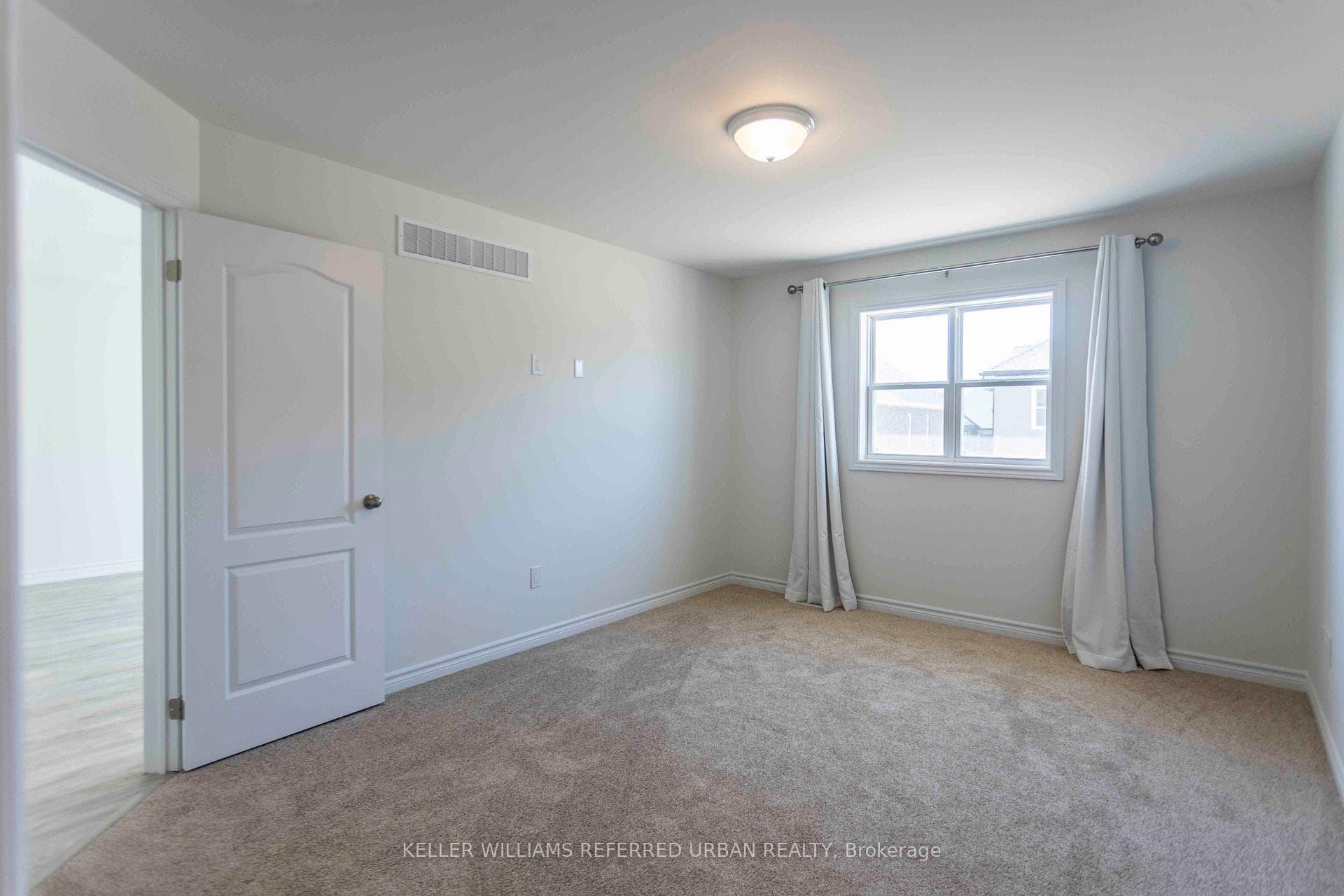 506 Hayward Street photo 21