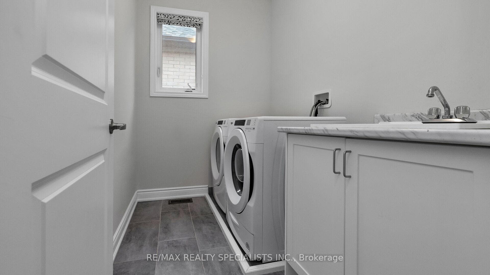 60 Minnock Street photo 29