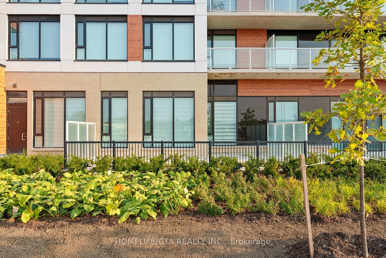 2 David Eyer Road Unit 125 photo 38